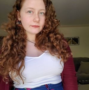 Meet your Posher, Elizabeth